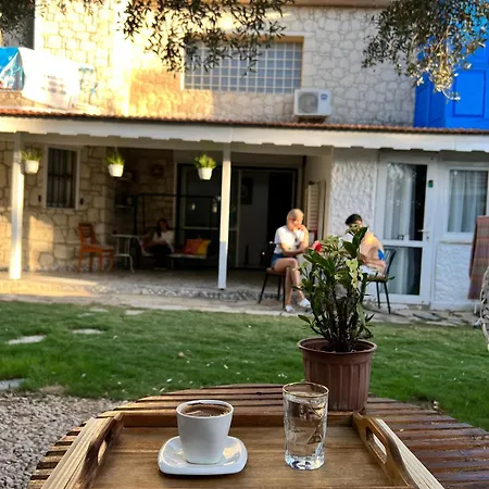 Mia Bella Αλακάτι